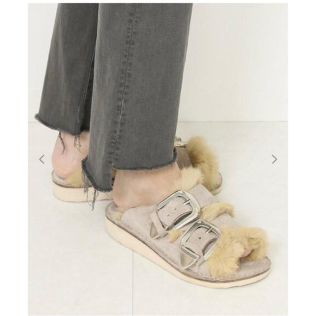 CAMINANDO DOUBLE STRAP FUR SANDAL アパルトモン