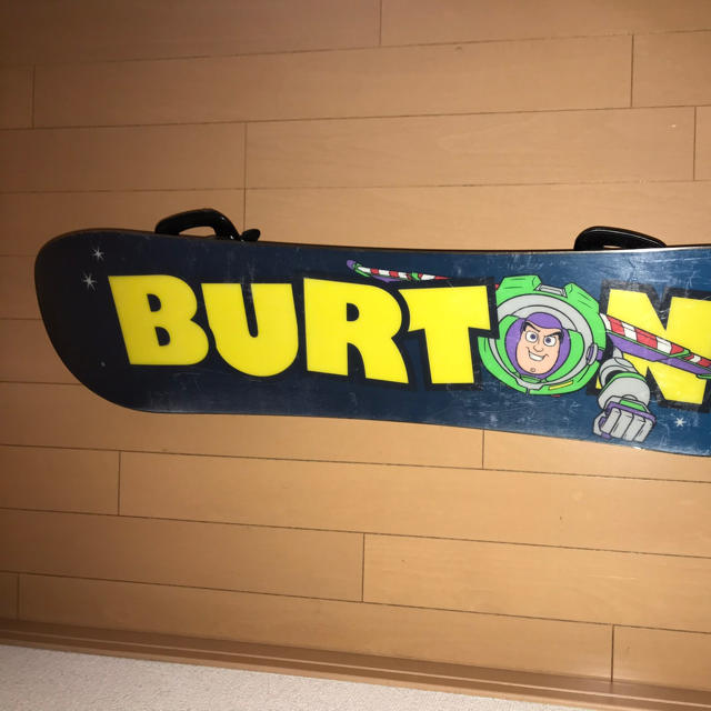 BURTON(バートン)のたかさん専用　Burton キッズ用スノーボード 90 スポーツ/アウトドアのスノーボード(ボード)の商品写真