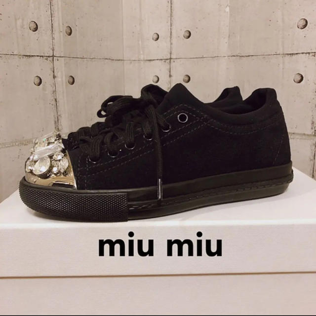 miumiu(ミュウミュウ)の専用　ページ レディースの靴/シューズ(スニーカー)の商品写真