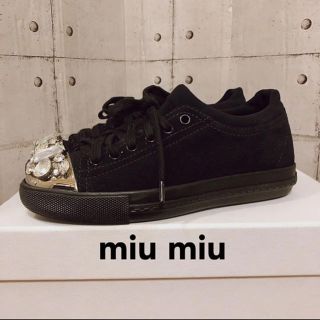 ミュウミュウ(miumiu)の専用　ページ(スニーカー)