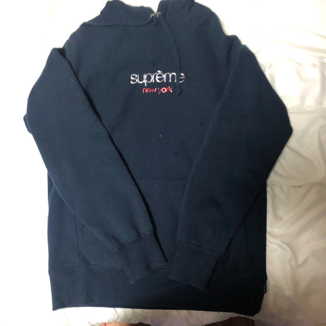 supreme パーカートップス