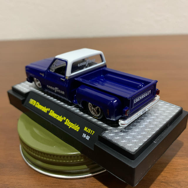 Chevrolet - 1/64 シボレー 1979 シルバラード グッドイヤー M2