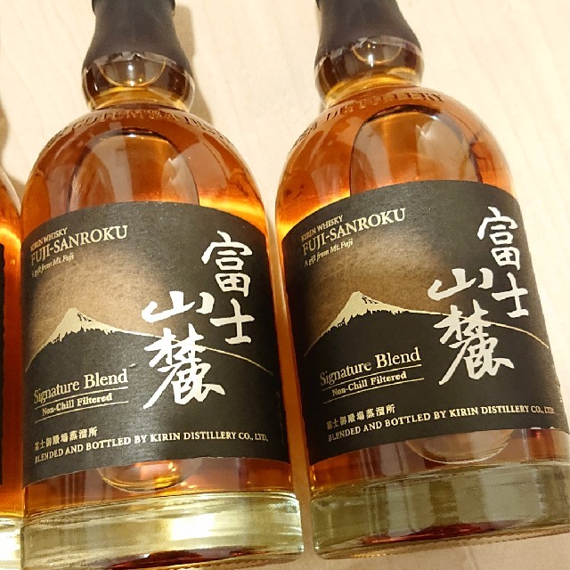 キリン(キリン)の富士山麓 樽熟原酒50度 700ml×3本 食品/飲料/酒の酒(ウイスキー)の商品写真