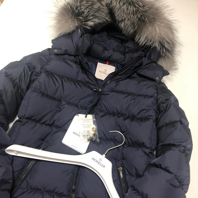 MONCLER - 【タグ付き試着のみハンガー付き】MONCLER ABELLE 14A