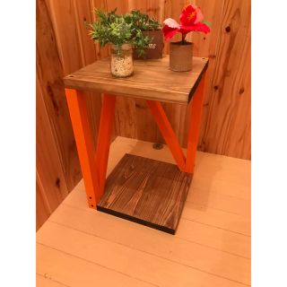 ハンドメイド　木製カフェテーブル(家具)