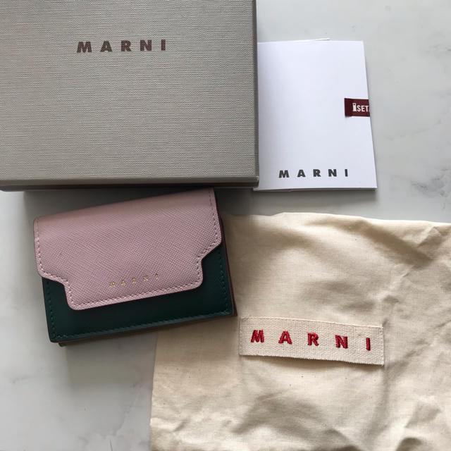 Marni(マルニ)のmarni マルニ ミニ財布balenciaga maison margiera レディースのファッション小物(財布)の商品写真