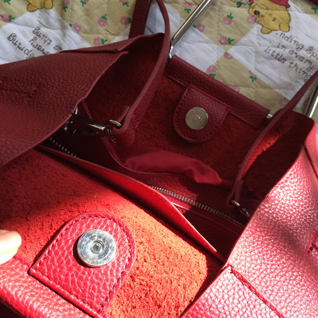 ZARA(ザラ)のZARA ザラ　赤色　2way  ショルダー、ハンドバッグ レディースのバッグ(ショルダーバッグ)の商品写真