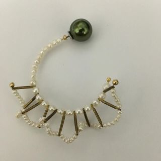 アッシュペーフランス(H.P.FRANCE)のフリルパールピアス(ピアス)