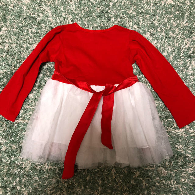 新品未使用 タグなし 赤ワンピース キッズ/ベビー/マタニティのキッズ服女の子用(90cm~)(ワンピース)の商品写真