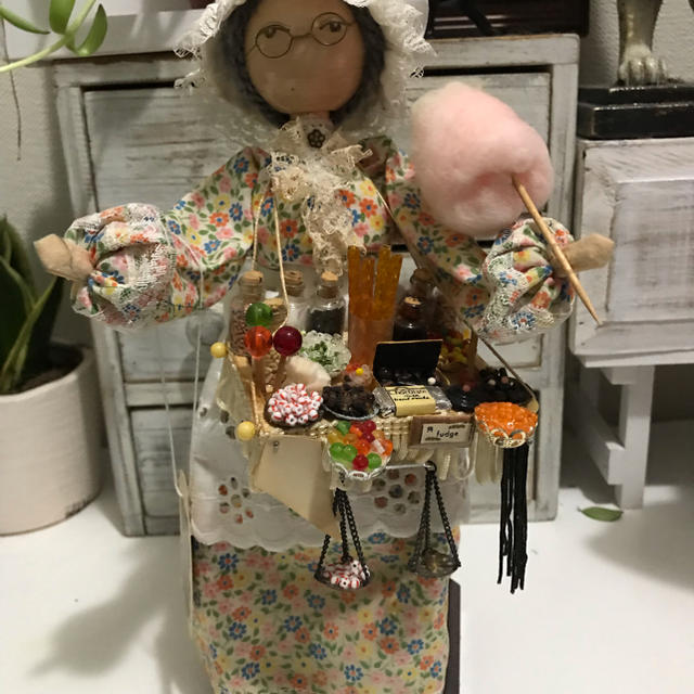 木製売り子人形 ビンテージ アンティーク