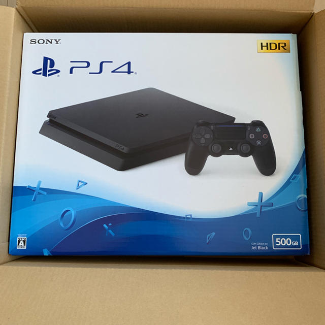 【美品・すぐに遊べるセット】PS4 最新型CUH-2200 ブラック　PS4本体