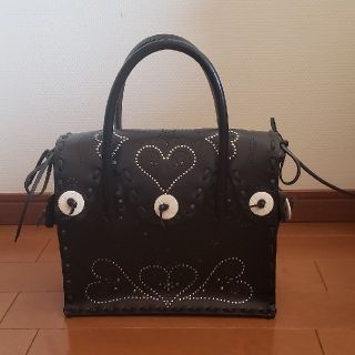 カービングドライブス ハートスタッズマエストラ - www.vanroonliving.com