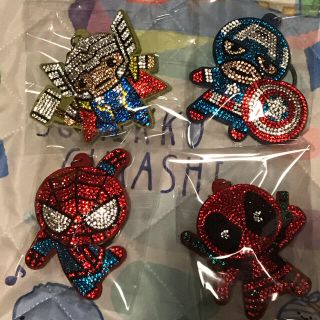 マーベル(MARVEL)のMARVEL キラキラキーホルダー(キャラクターグッズ)