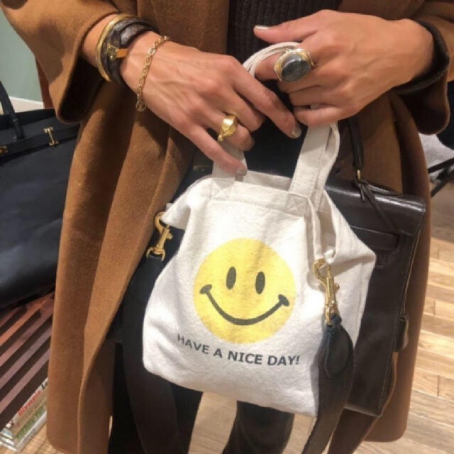 Deuxieme Classe SMILEY FACE SMILE BAG