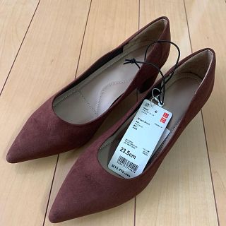 ユニクロ(UNIQLO)の【新品】ユニクロ　チャンキーヒールパンプス　23.5cm(ハイヒール/パンプス)