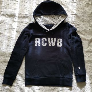 ロデオクラウンズワイドボウル(RODEO CROWNS WIDE BOWL)のRCWB  ロデオクラウンズワイドボウル　フード付きパーカー　S】(パーカー)