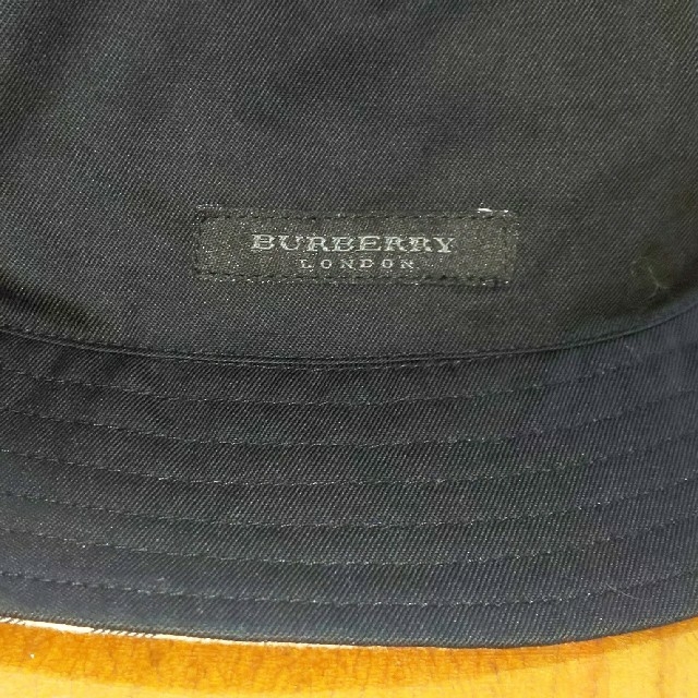 BURBERRY(バーバリー)のBURBERRY リバーシブルハット レディースの帽子(ハット)の商品写真