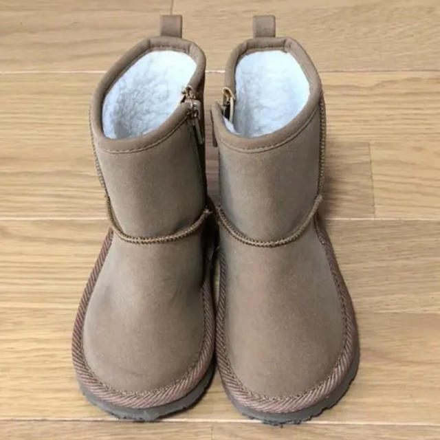 GAP Kids(ギャップキッズ)のGAP ムートンブーツ 14センチ キッズ/ベビー/マタニティのベビー靴/シューズ(~14cm)(ブーツ)の商品写真