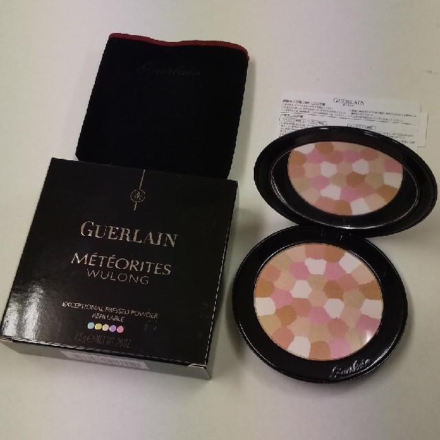 GUERLAIN メテオリット ヴォワイヤージュ ウーロン(プレストパウダー)