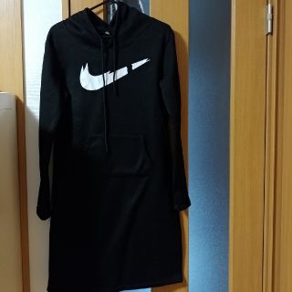 ナイキ(NIKE)のumi様専用出品です！！値下げしました！　ナイキ　パーカーワンピース(ひざ丈ワンピース)