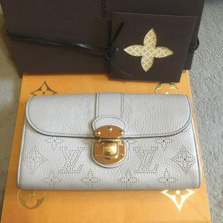 ルイヴィトン(LOUIS VUITTON)のおみみ様専用★ルイヴィトン★イリス★長財布(財布)