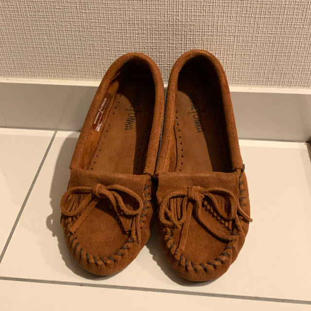 Minnetonka(ミネトンカ)のMINNETONKA モカシン レディースの靴/シューズ(スリッポン/モカシン)の商品写真