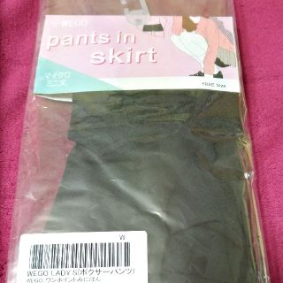 ウィゴー(WEGO)のWE GO マイクロミニ丈　pants in skirt ワンポイントミニパン(その他)