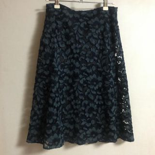 ザラ(ZARA)の★ ZARA レース フレア グリーン スカート ★(ひざ丈スカート)