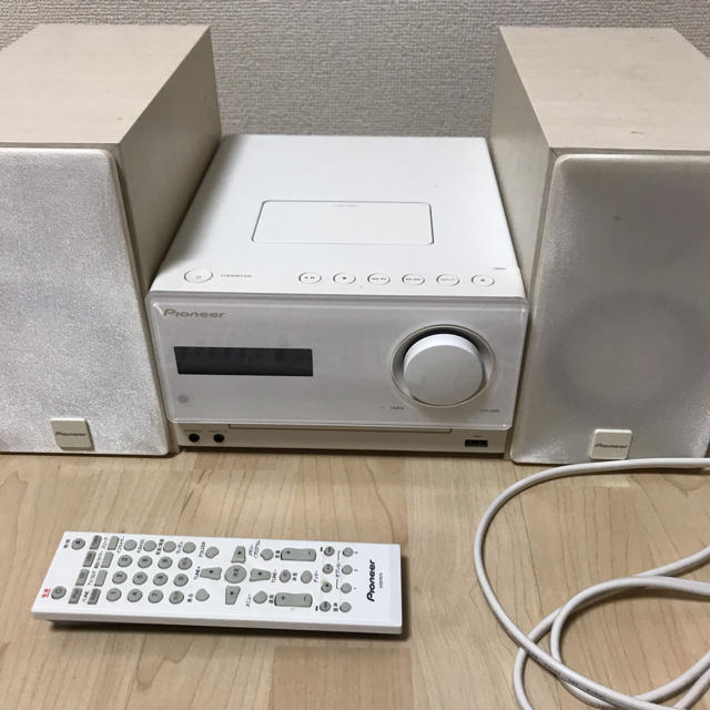 Pioneer(パイオニア)のPioneer CDデッキ スマホ/家電/カメラのオーディオ機器(ポータブルプレーヤー)の商品写真