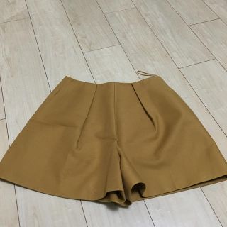 カルヴェン(CARVEN)の値下！12／15まで限定！1000円均一！カルヴェン  ショートパンツ(ショートパンツ)