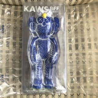 モマ(MOMA)の[新品未使用] Kaws BFF Blue MOMA Exclusive(その他)