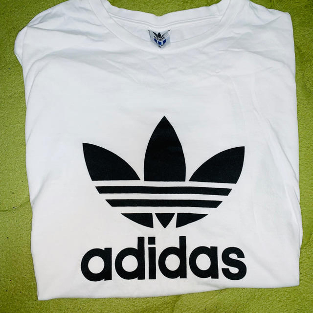 adidas(アディダス)のTシャツ レディースのトップス(Tシャツ(半袖/袖なし))の商品写真