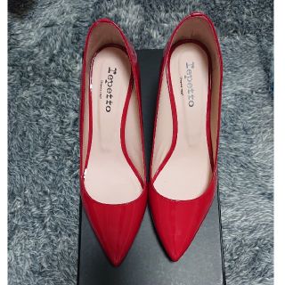 レペット(repetto)の裏張り済　repetto　チャンキーヒール　エナメルパンプス　レッド(ハイヒール/パンプス)