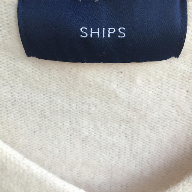 SHIPS(シップス)のSHIPS ウールカシミヤ  Ｖネックプルオーバー ピンクベージュ レディースのトップス(ニット/セーター)の商品写真