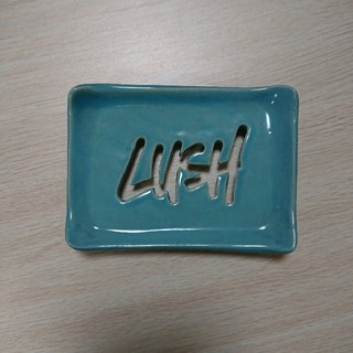 ラッシュ(LUSH)のLUSH　ソープデイッシュ　非売品(ボディソープ/石鹸)