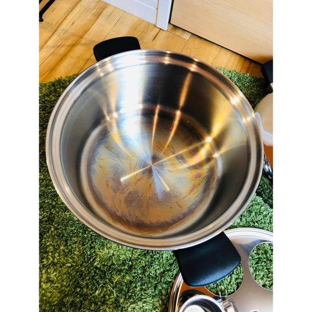 amway queencook 6Lシチューパン インテリア/住まい/日用品のキッチン/食器(鍋/フライパン)の商品写真