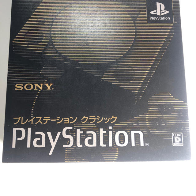 SONY  プレイステーション クラシック 中古 エンタメ/ホビーのゲームソフト/ゲーム機本体(家庭用ゲーム機本体)の商品写真