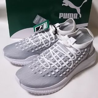 プーマ(PUMA)の
定13750円!限定バイオレット!プーマ.AVID新品ニットスニーカー!灰

(スニーカー)