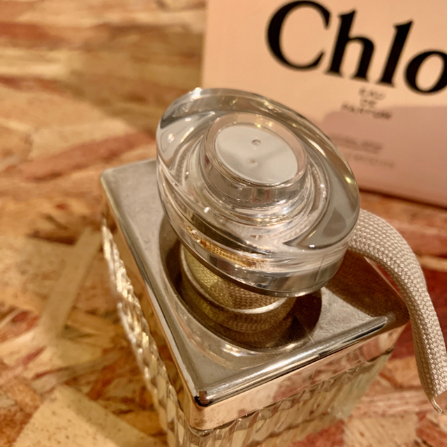 Chloe(クロエ)の【stella様専用】Chloe クロエ 香水 50ml オードパルファム コスメ/美容の香水(香水(女性用))の商品写真