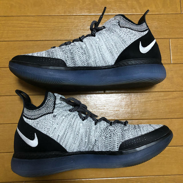 NIKE(ナイキ)のNIKE ズーム ナイキ スニーカー メンズの靴/シューズ(スニーカー)の商品写真