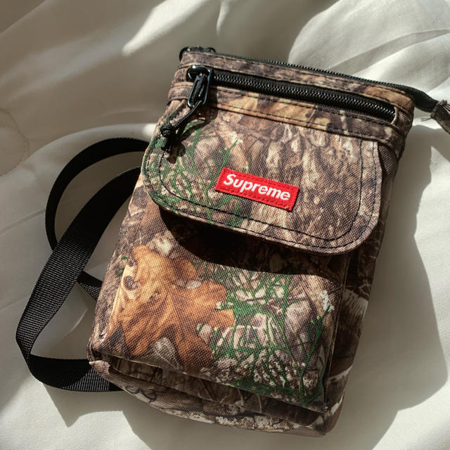 Supreme(シュプリーム)のSupreme 19FW Shoulder Bag【確実正規品】 メンズのバッグ(ショルダーバッグ)の商品写真