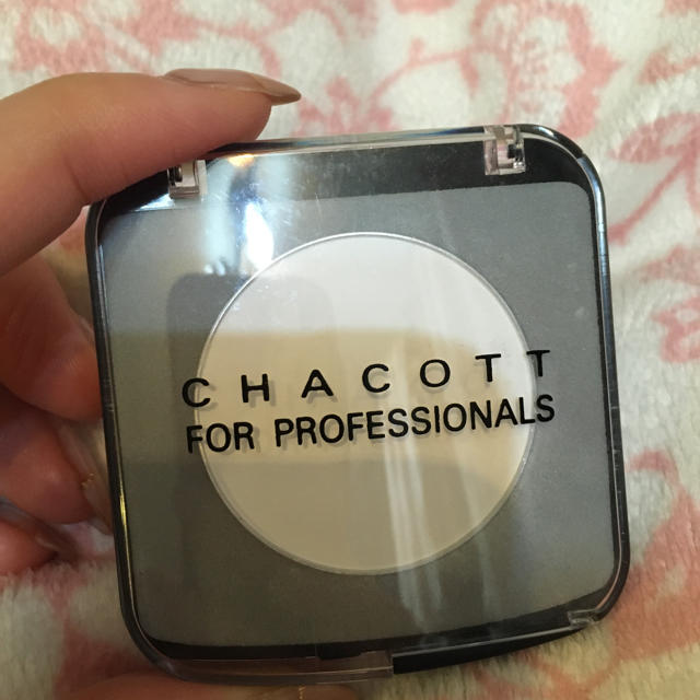 CHACOTT(チャコット)のチャコット💕メイクアップカバーバリエーション　スノーホワイト コスメ/美容のベースメイク/化粧品(フェイスカラー)の商品写真