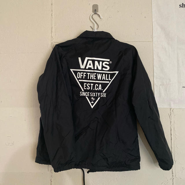 VANS(ヴァンズ)のvans ジャケット メンズのジャケット/アウター(ナイロンジャケット)の商品写真