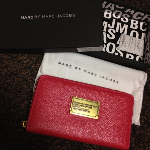 MARC JACOBS(マークジェイコブス)の未使用‼マークジェイコブス♡長財布 レディースのファッション小物(財布)の商品写真