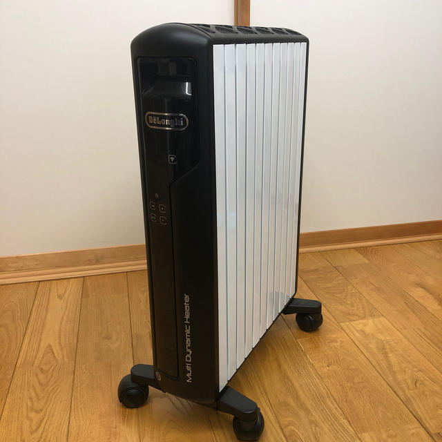 DeLonghi(デロンギ)のマルチダイナミックヒーター　Wi-Fiモデル スマホ/家電/カメラの冷暖房/空調(電気ヒーター)の商品写真