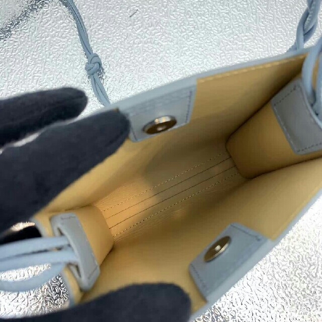 Jil Sander(ジルサンダー)のジルサンダー タングル SM ショルダー  レディースのバッグ(ショルダーバッグ)の商品写真