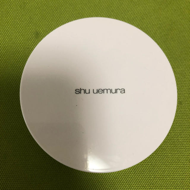 shu uemura(シュウウエムラ)のシュウウエムラ クッションファンデ 564 コスメ/美容のベースメイク/化粧品(ファンデーション)の商品写真