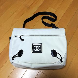 シャネル(CHANEL)のCHANEL☆スポーツライン メッセンジャーバッグ(メッセンジャーバッグ)