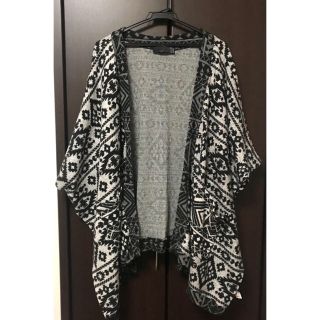 ザラ(ZARA)のZARA オルテガ柄　ネイティブ柄　ポンチョ　羽織り　カーディガン　幾何学　ザラ(ポンチョ)