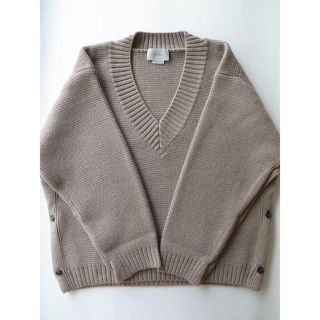 サンシー(SUNSEA)のyoke 19AW 5G MILANO RIB V-NECK KNIT(ニット/セーター)